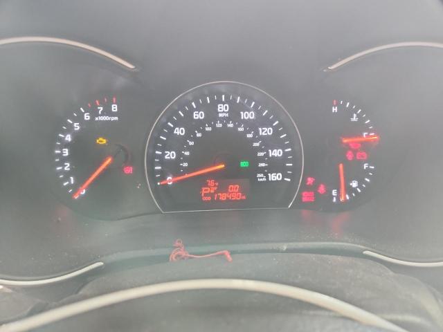 2014 KIA SORENTO LX - 5XYKT4A60EG501773