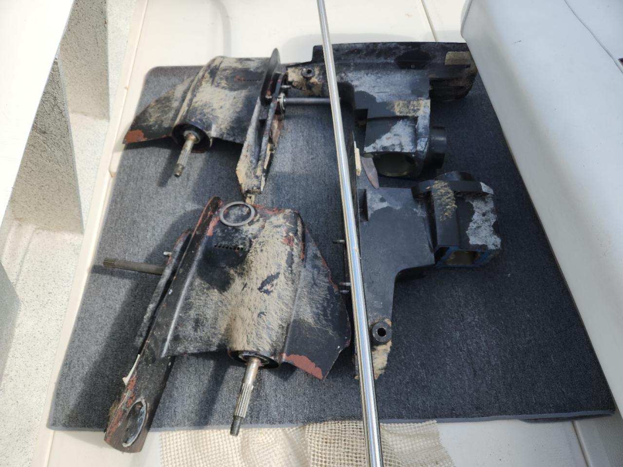 Lot #3264681894 1990 SEA RAY SUNDANCER 310