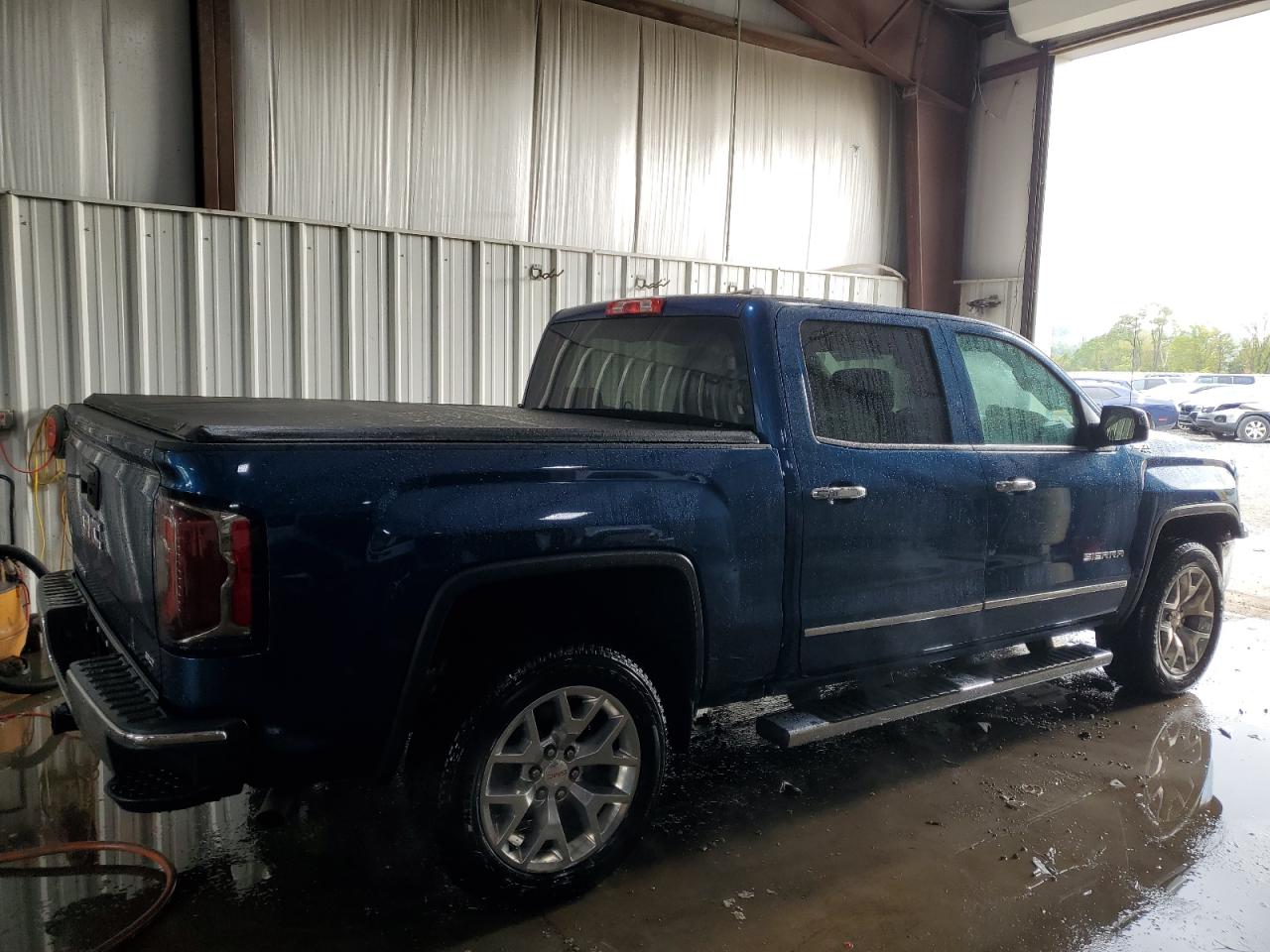 GMC SIERRA K1500 SLT