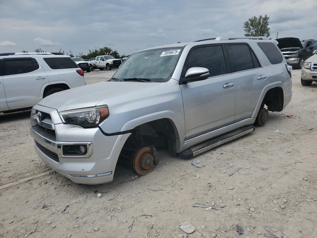 TOYOTA 4RUNNER SR5/SR5 PREMIUM