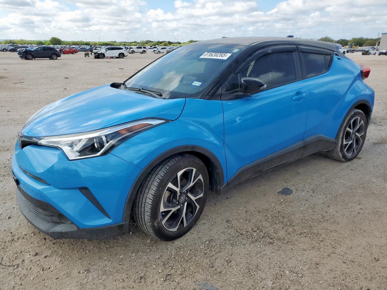 TOYOTA C-HR XLE