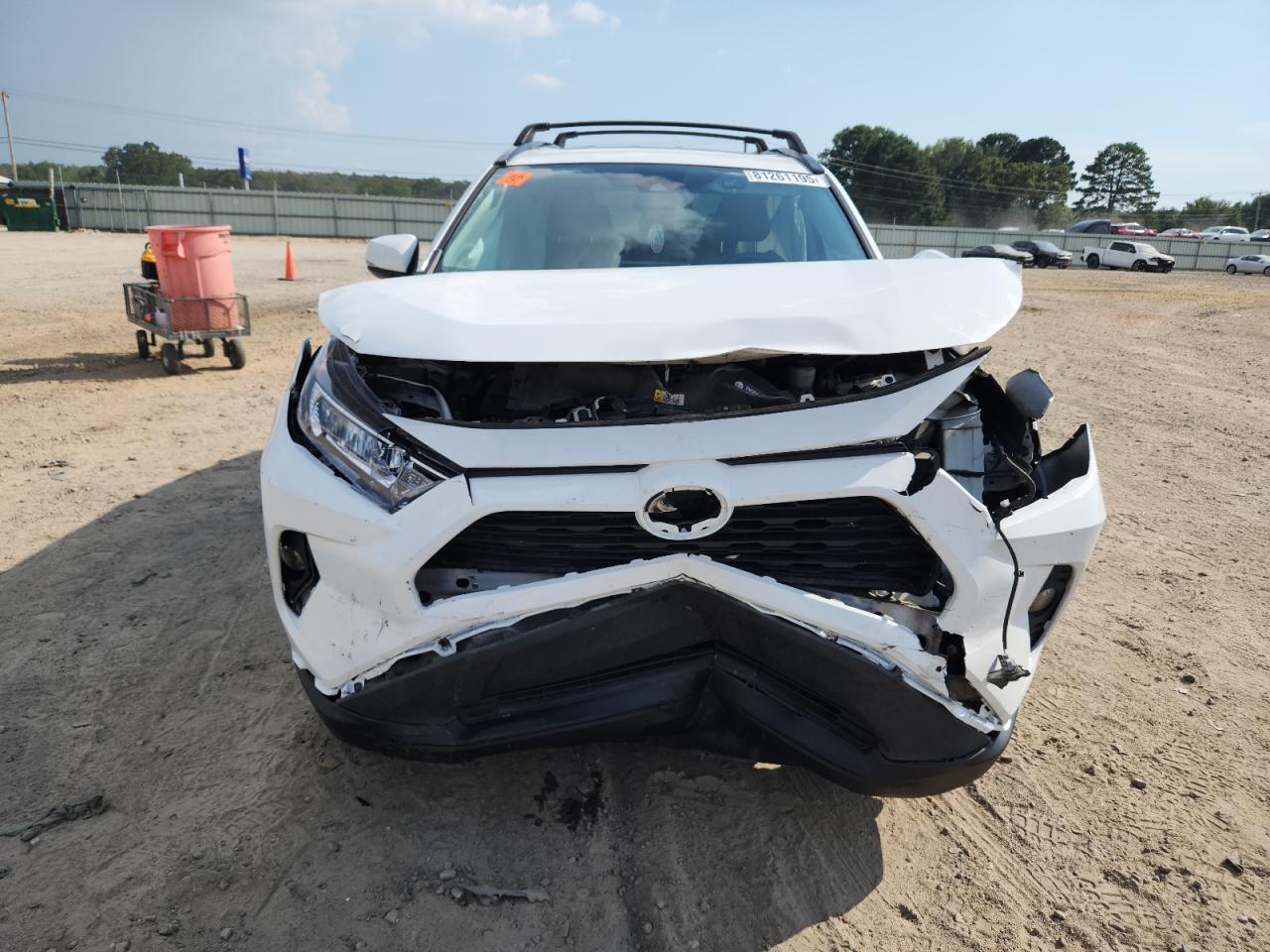 TOYOTA RAV4 XLE PREMIUM