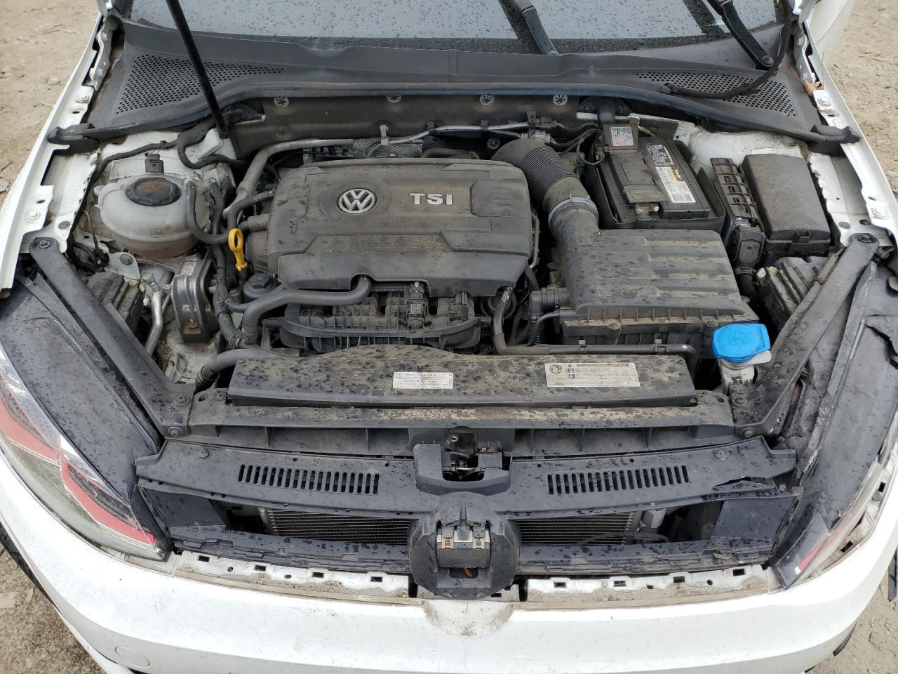 VOLKSWAGEN GOLF GTI S/SE