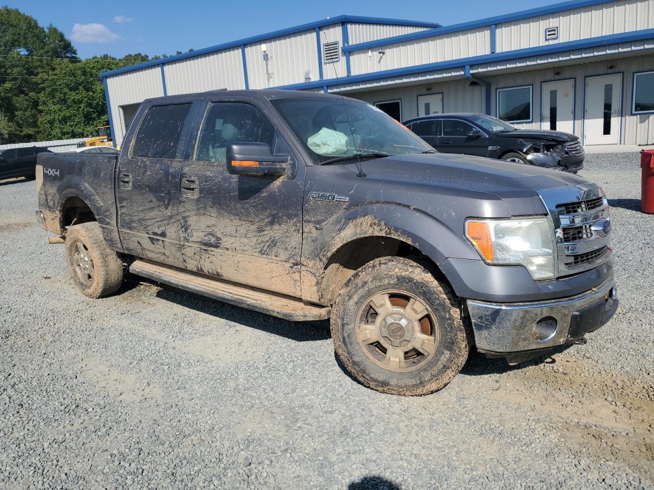 FORD F-150 SUPERCREW