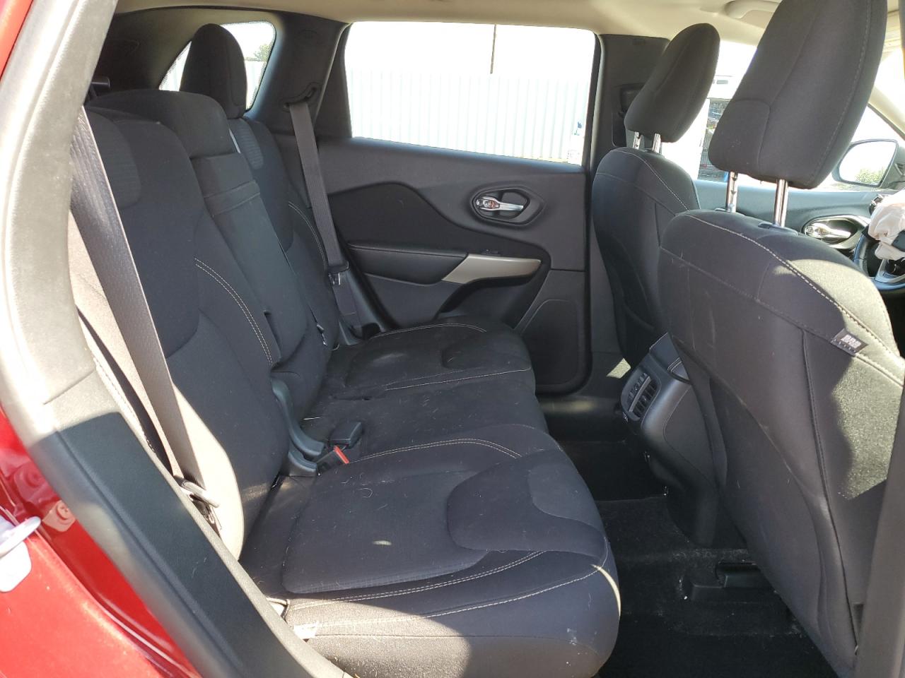 JEEP GRAND CHEROKEE LATITUDE