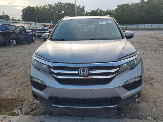 2017 HONDA PILOT TOURING #3282489885