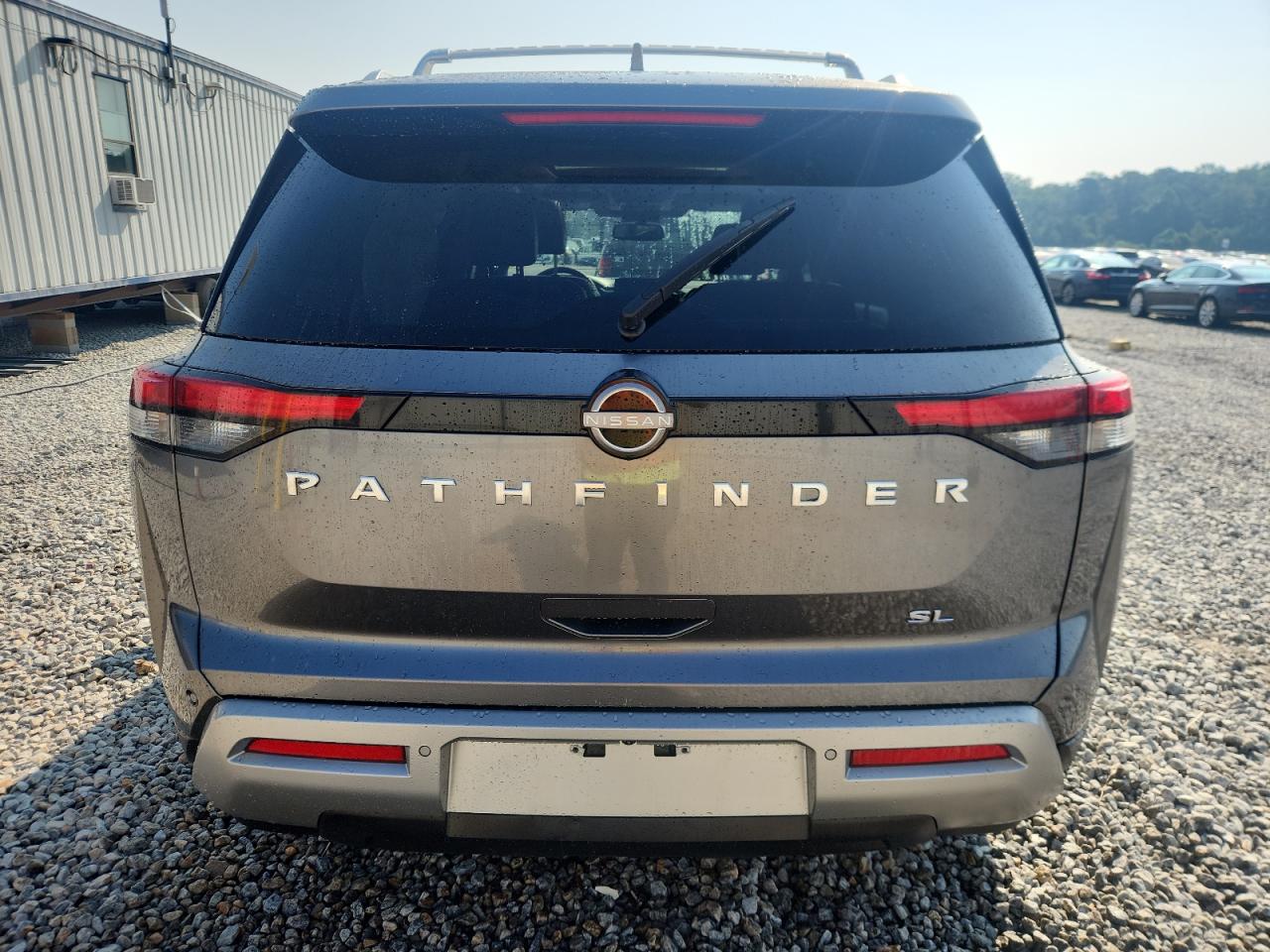 NISSAN PATHFINDER SL