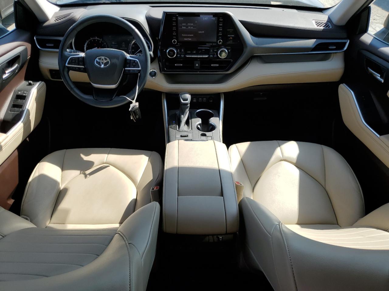 TOYOTA HIGHLANDER XLE