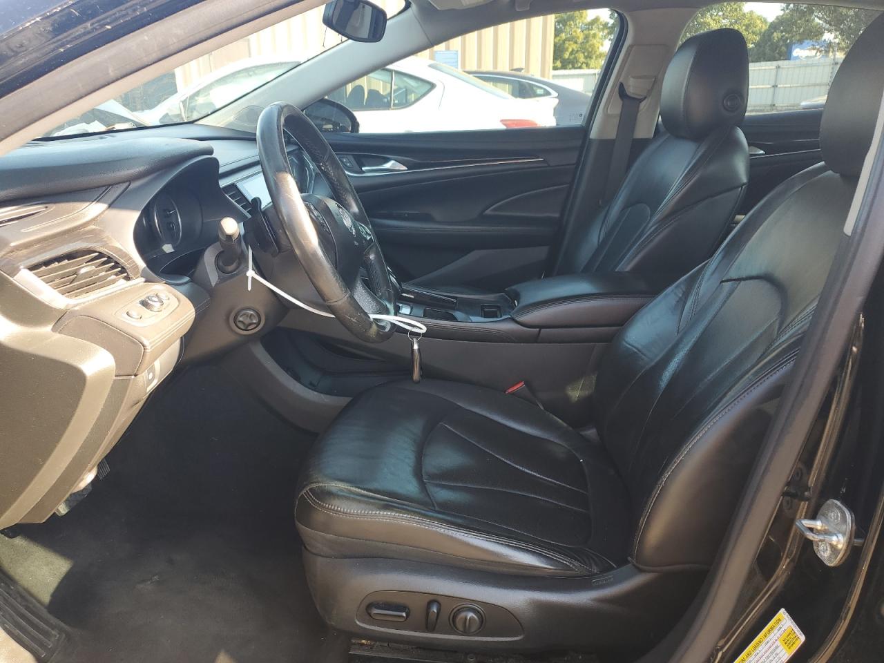 BUICK LACROSSE ESSENCE