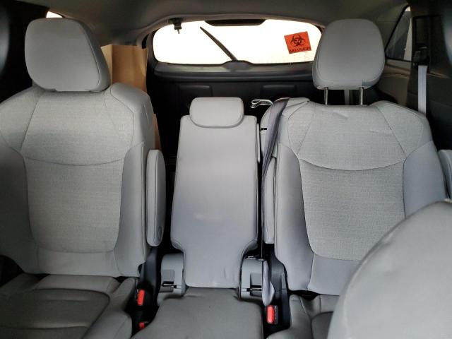 2025 TOYOTA SIENNA LE 5TDKSKFC9SS202125