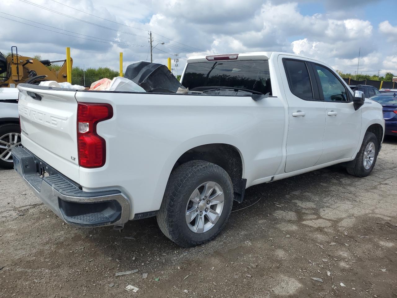 CHEVROLET SILVERADO C1500 LT