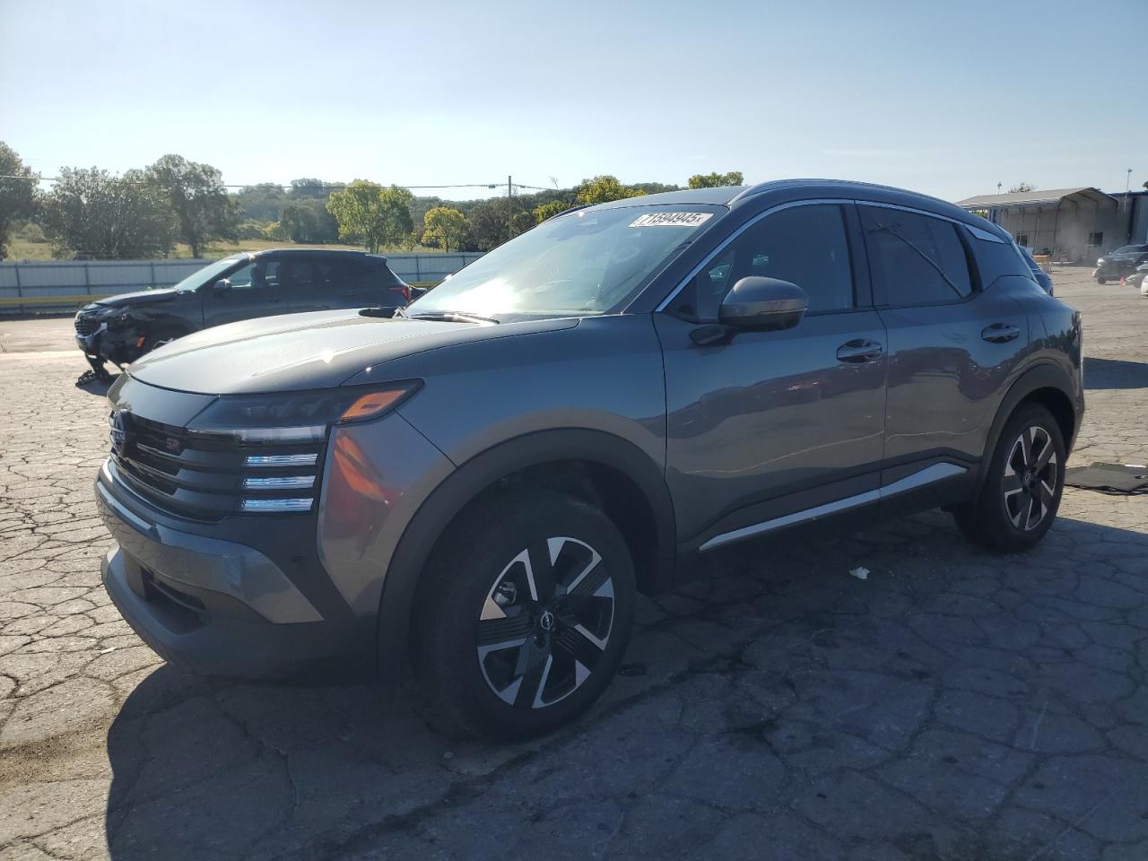 NISSAN KICKS SR