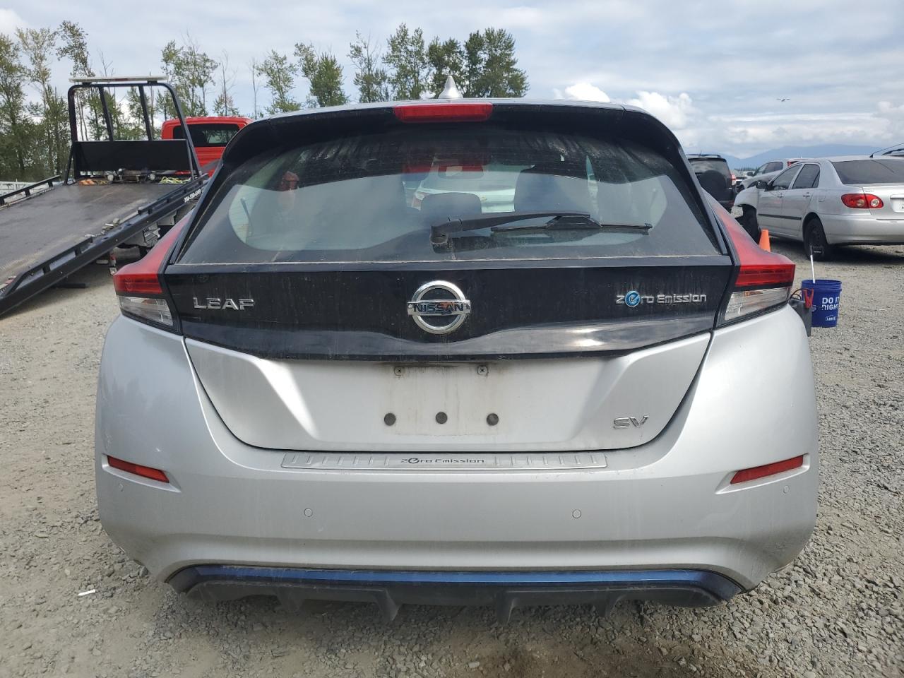 NISSAN LEAF SV