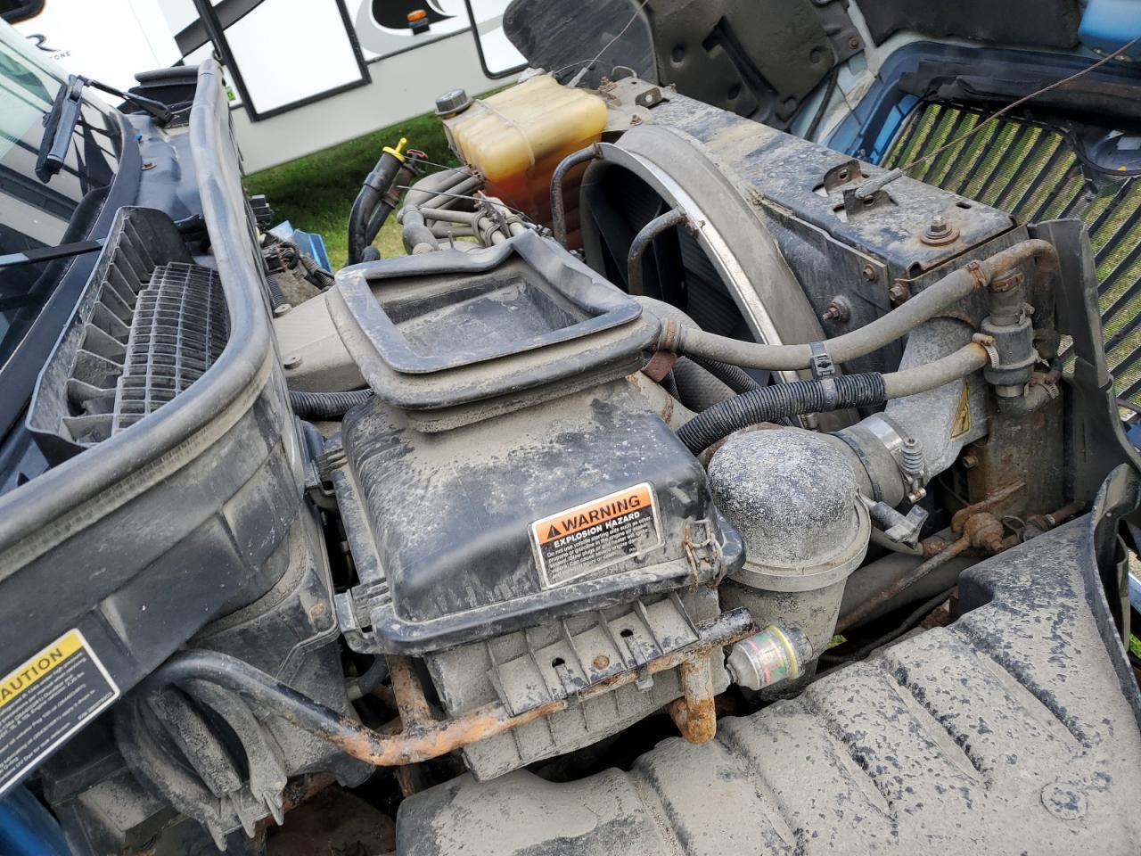 Lot #3240105562 2015 INTERNATIONAL 7000 7400