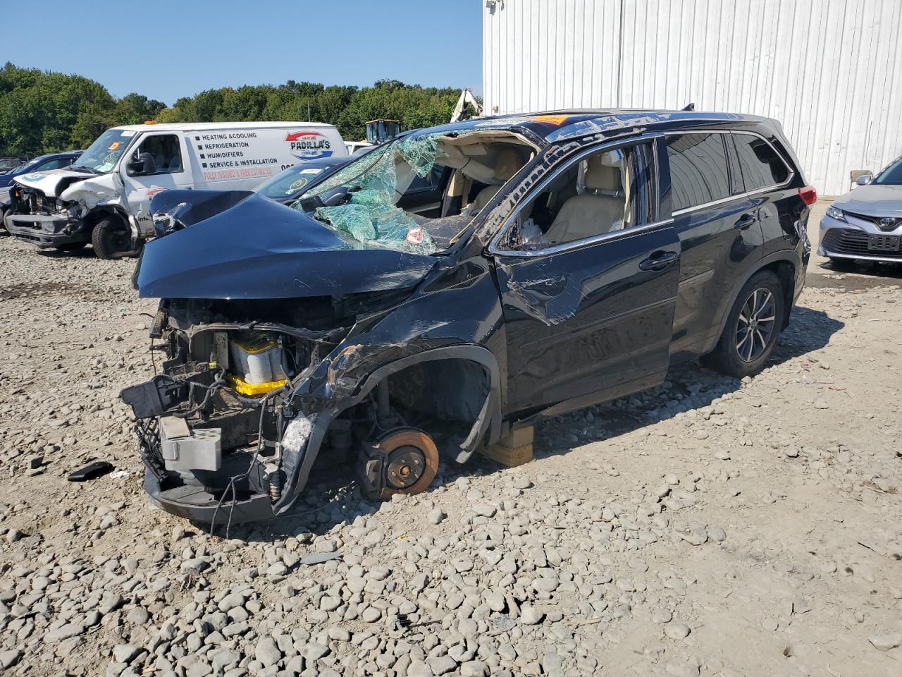 TOYOTA HIGHLANDER SE