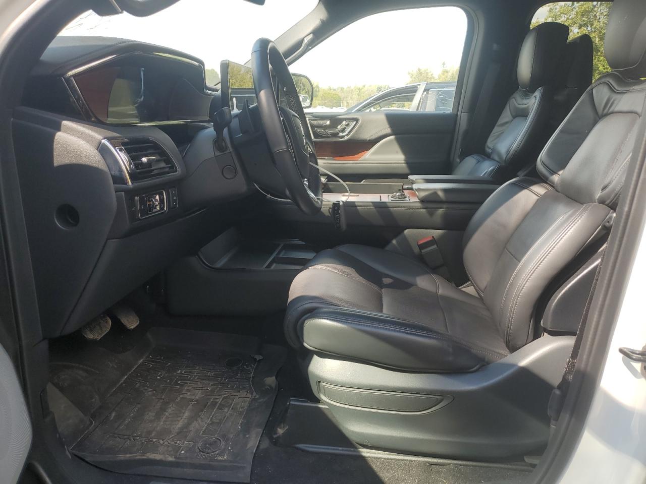 LINCOLN NAVIGATOR L RESERVE