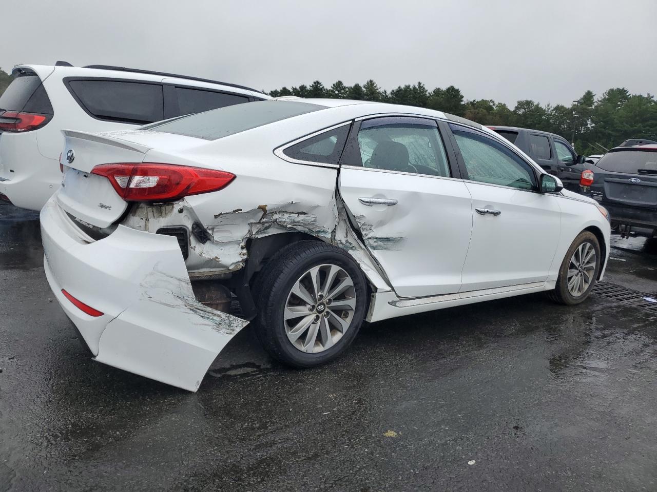 HYUNDAI SONATA SPORT