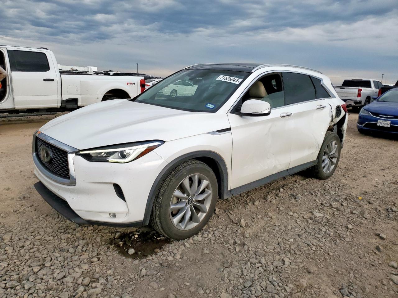 INFINITI QX50 LUXE