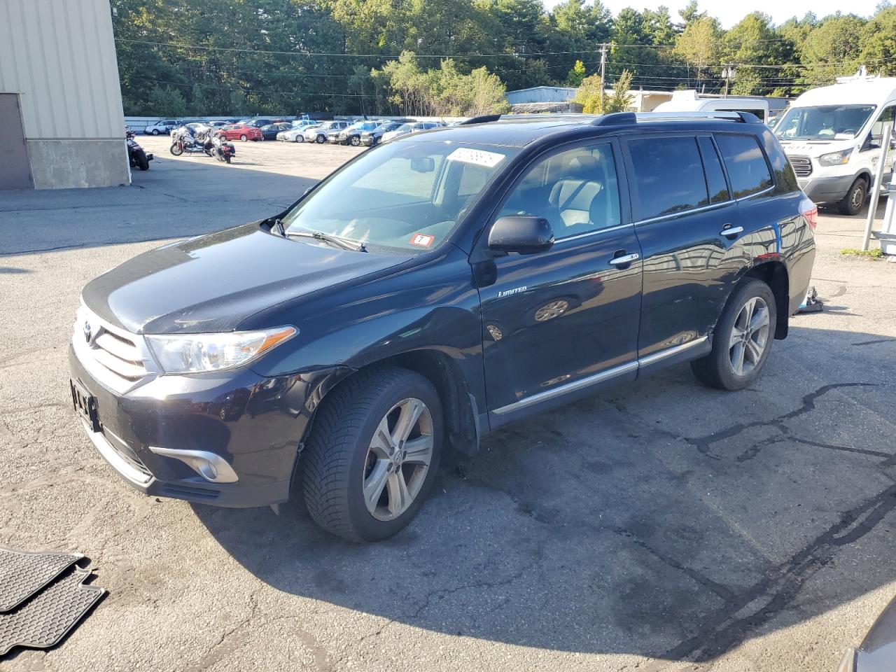 TOYOTA HIGHLANDER LIMITED