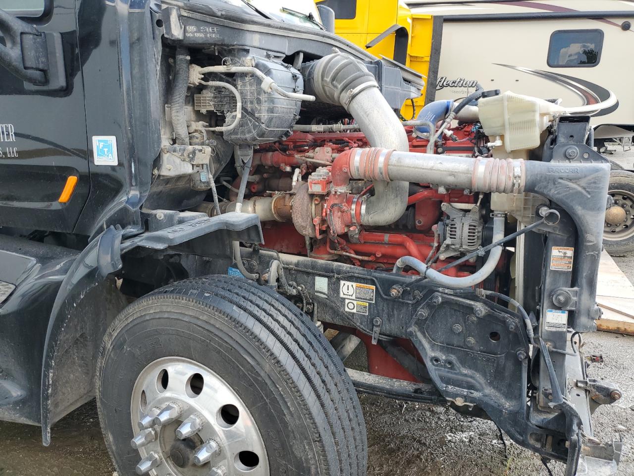 Lot #3278833269 2020 PETERBILT 579