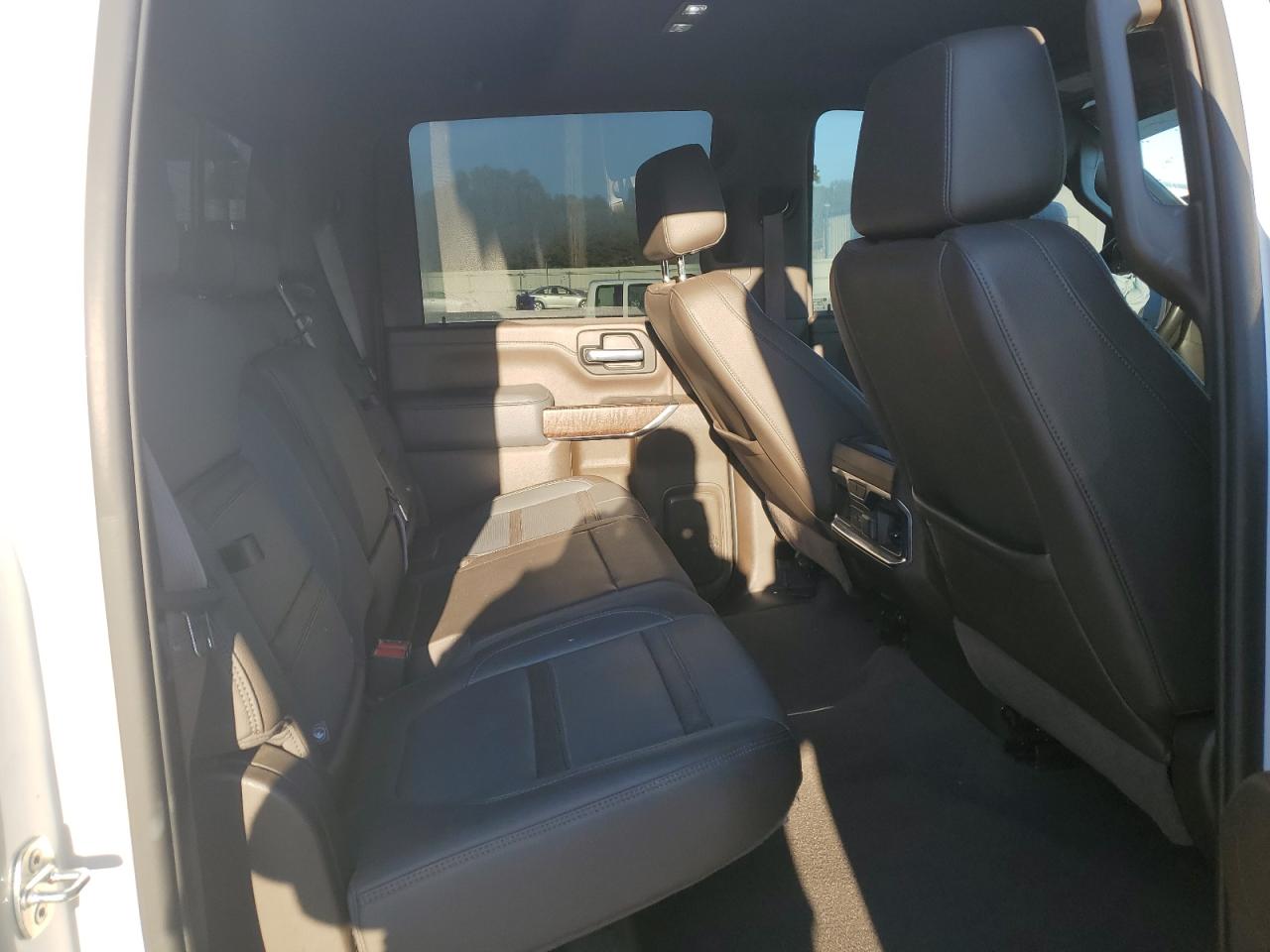 GMC SIERRA 2500HD K2500 DENALI