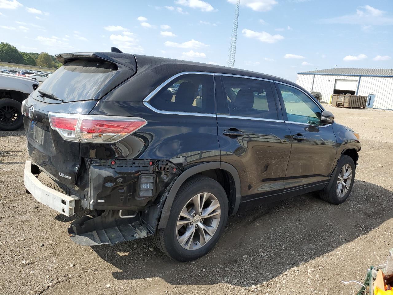 TOYOTA HIGHLANDER LE