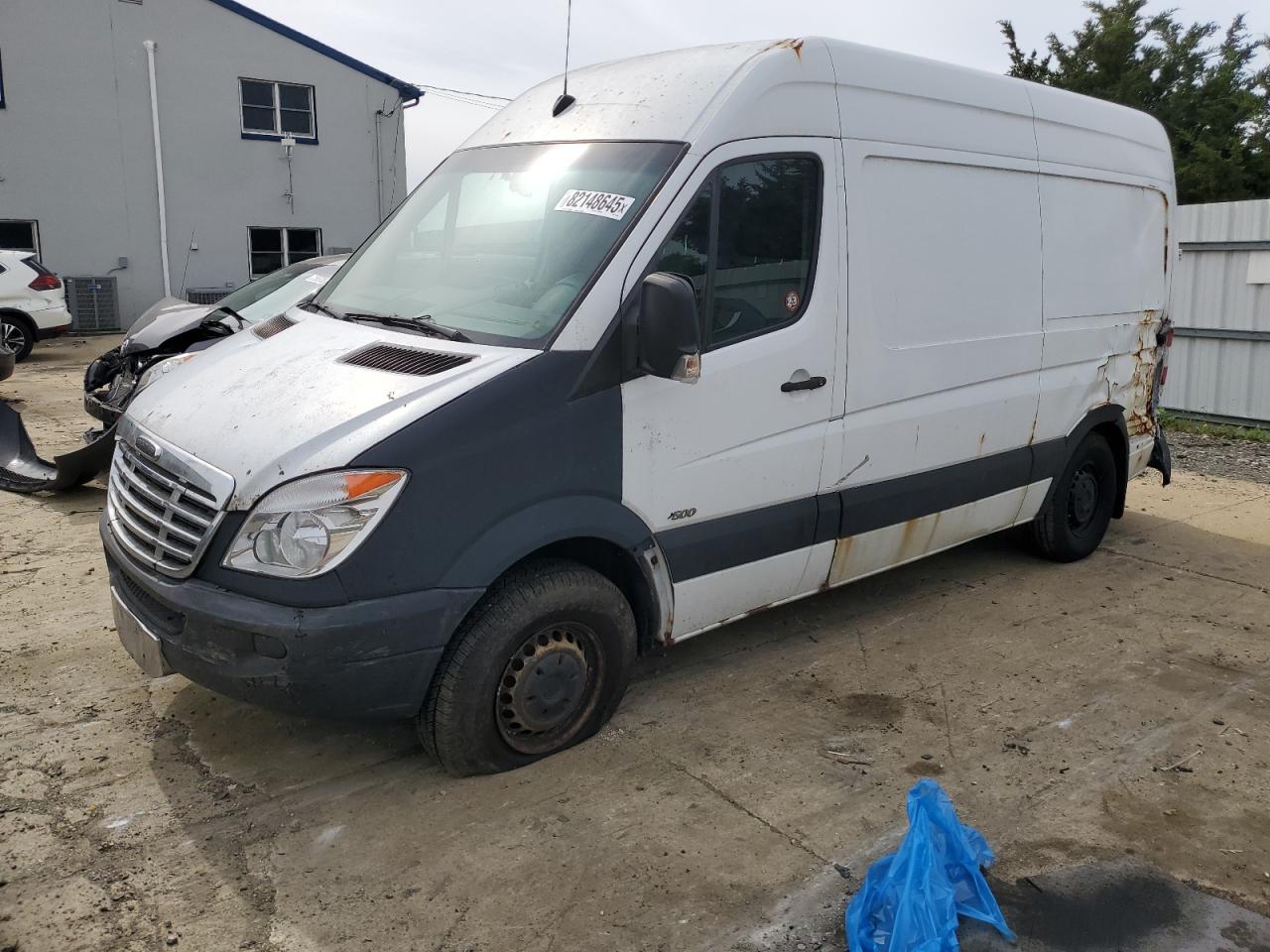 Lot #3302718019 2010 FREIGHTLINER SPRINTER 2