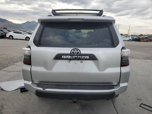 2015 TOYOTA 4RUNNER SR - JTEBU5JRXF5243412