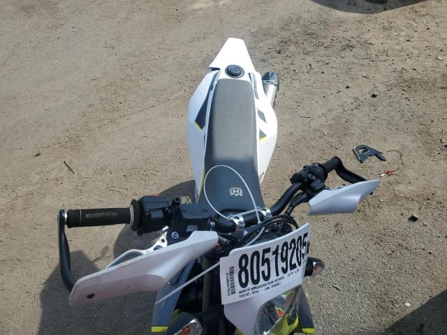 2022 HUSQVARNA SUPERMOTO 701 - VBKUSV402NM736312