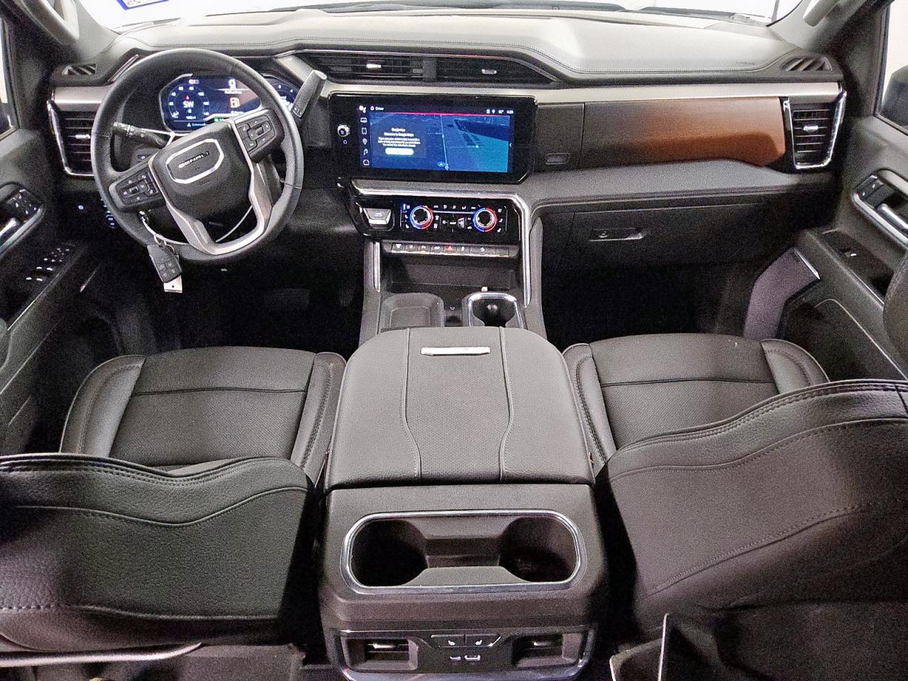 GMC SIERRA K2500 DENALI