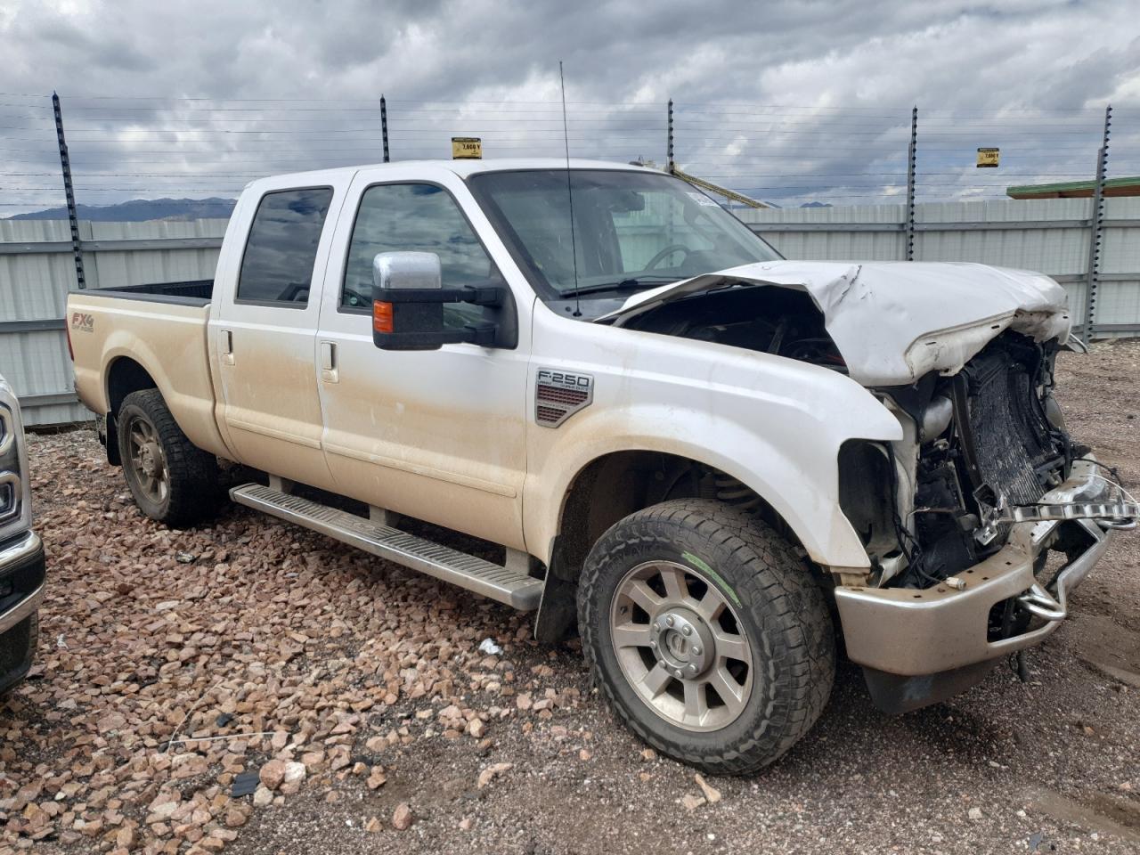 FORD F-250 SUPER DUTY