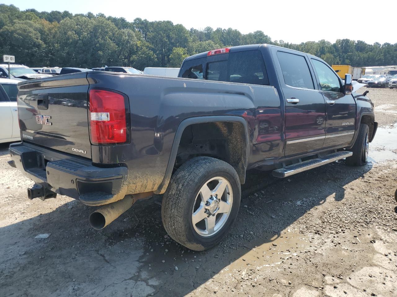 GMC SIERRA K2500 DENALI