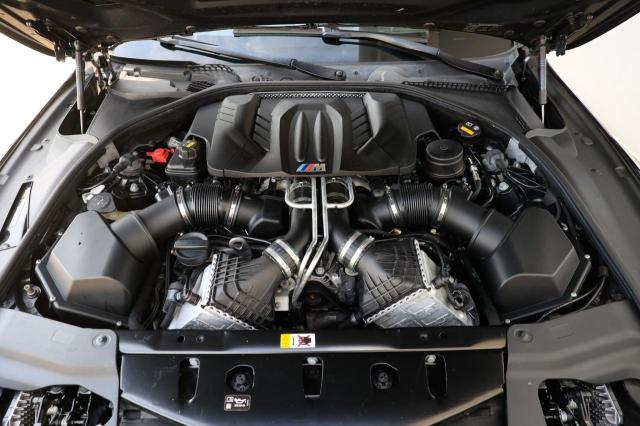2017 BMW M6 WBS6J9C37HD934XXX