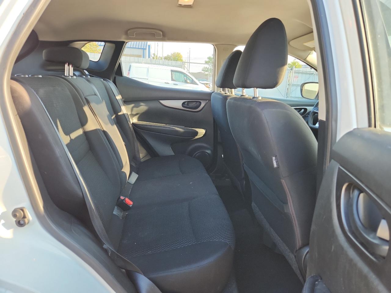 NISSAN ROGUE SPORT S