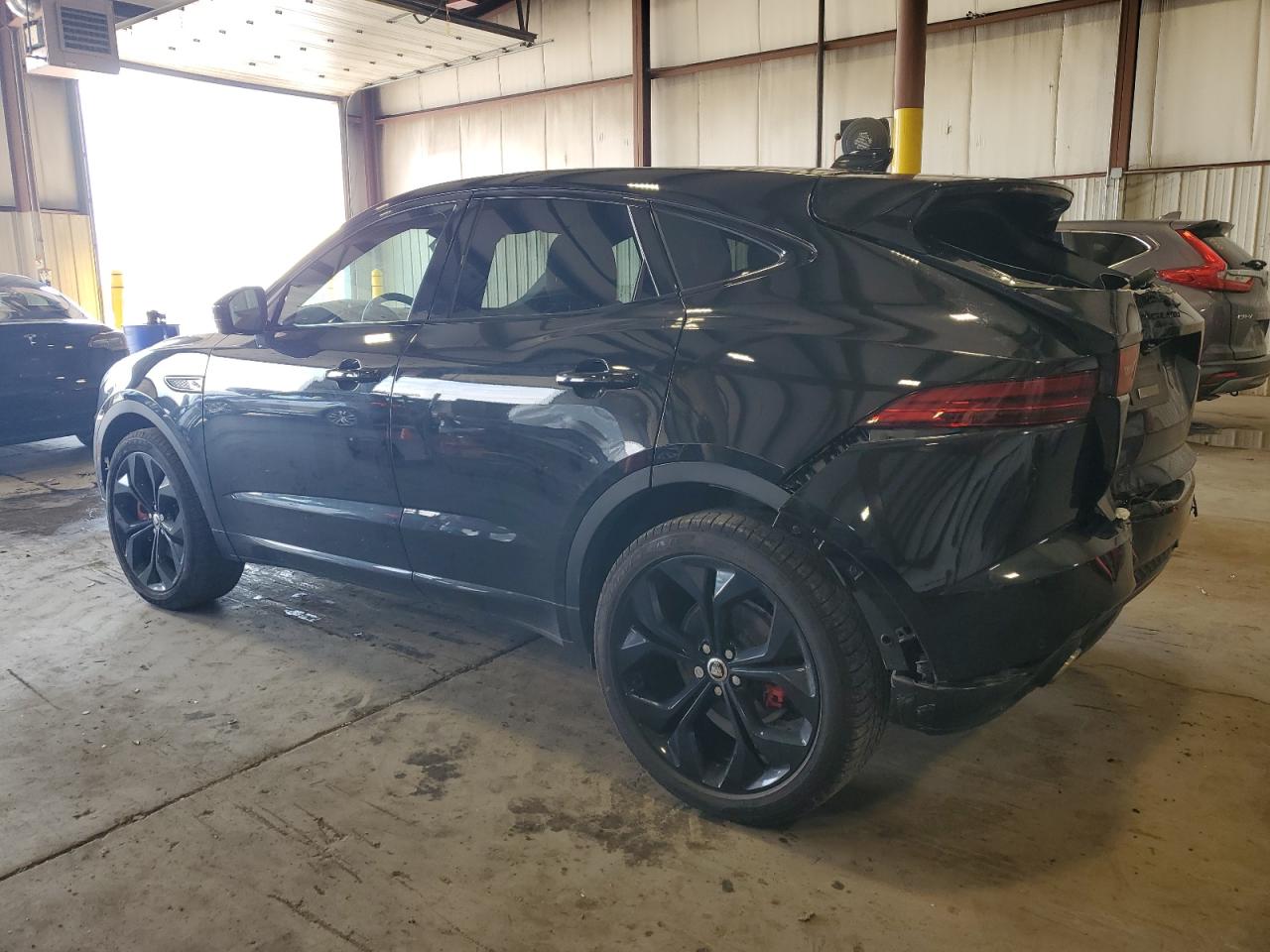 JAGUAR E-TYPE R-DYNAMIC SE