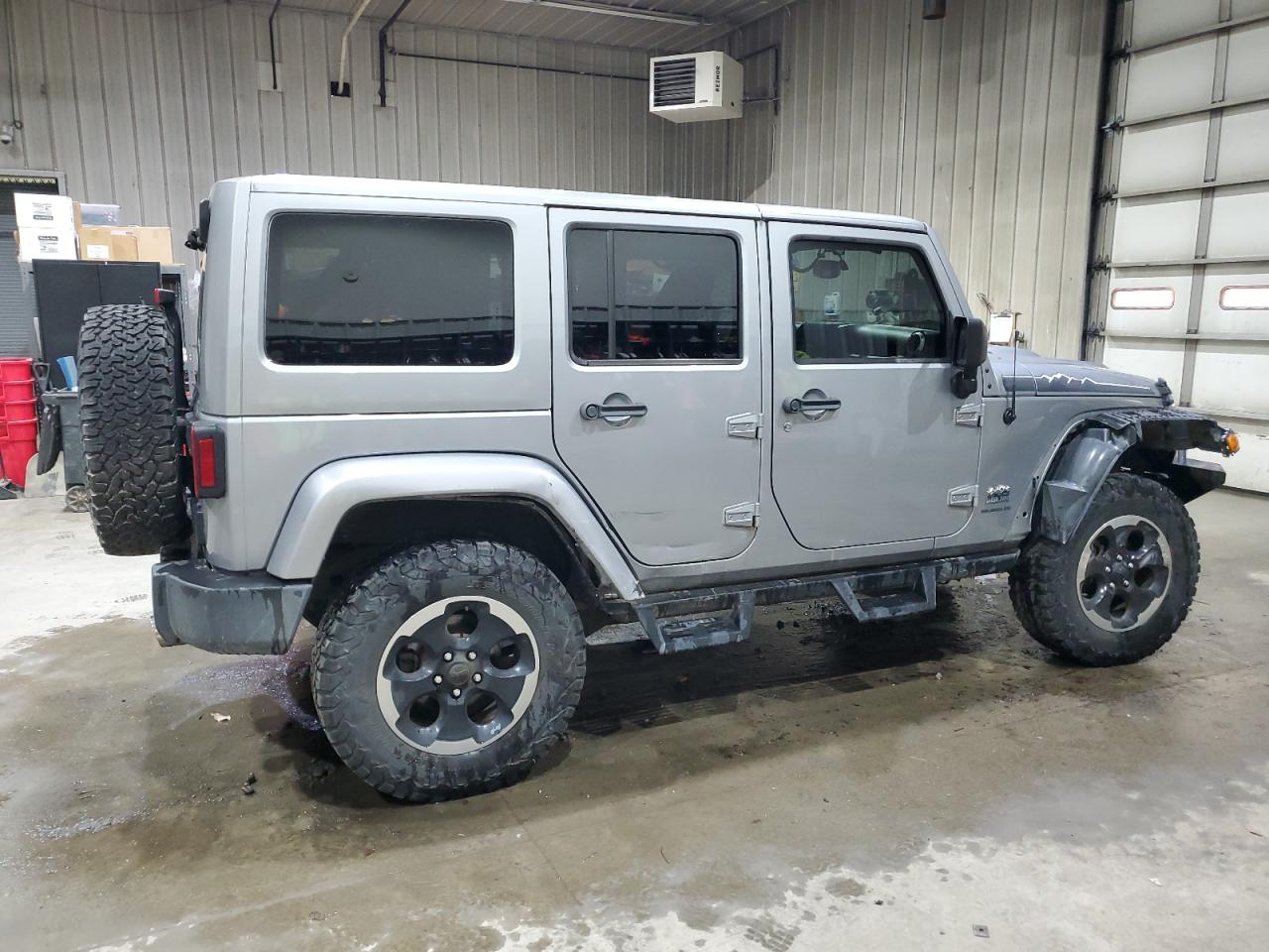 JEEP WRANGLER SAHARA