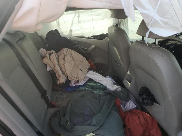 2015 VOLKSWAGEN PASSAT S 1VWAS7A32FC029536