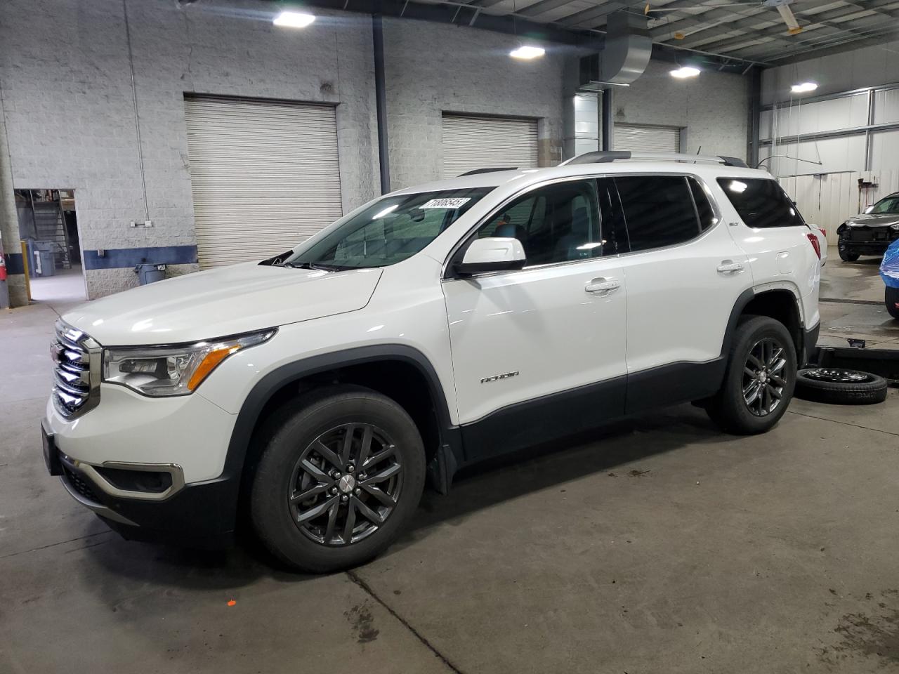 GMC ACADIA SLT-1