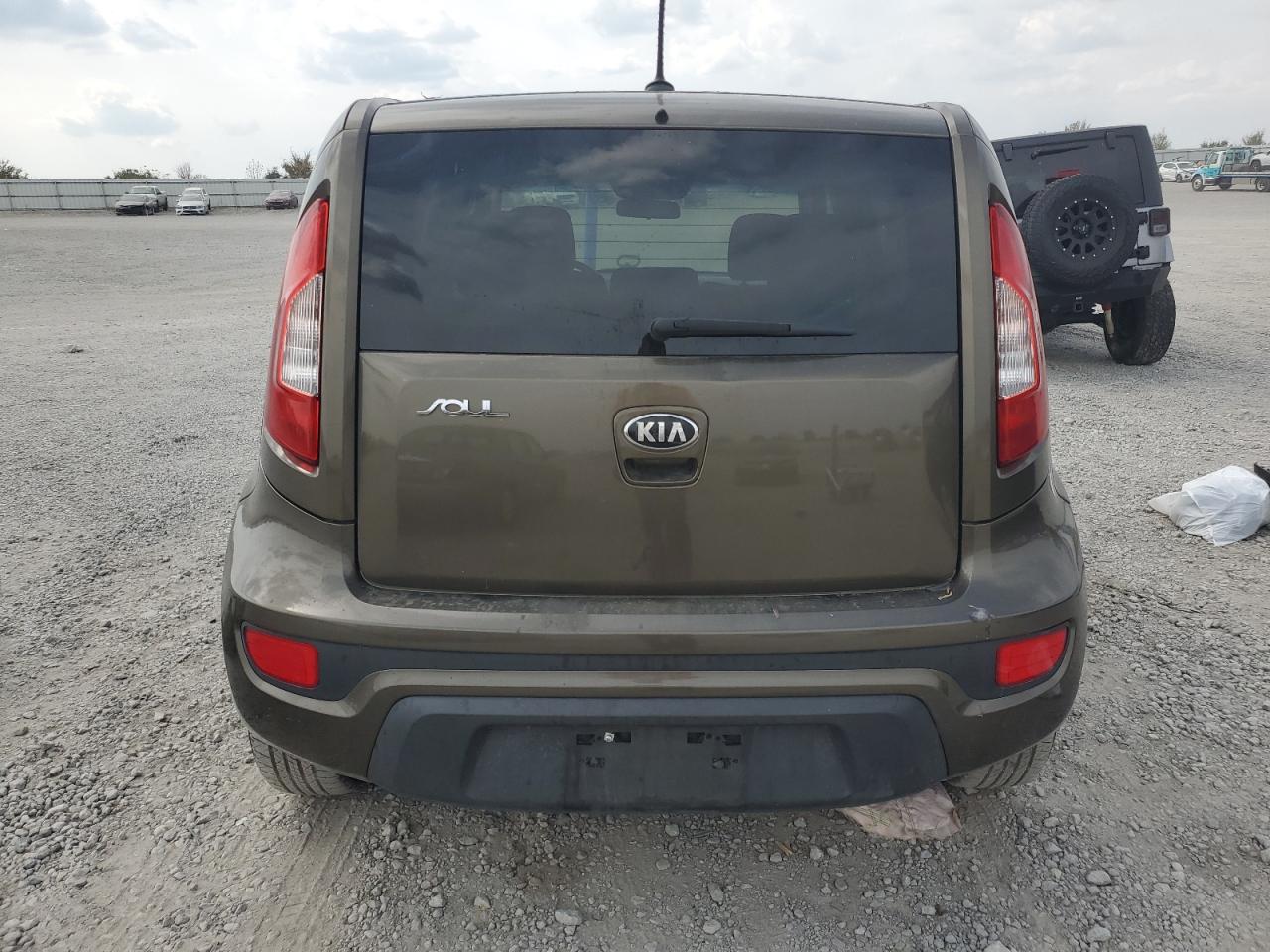 KIA SOUL +