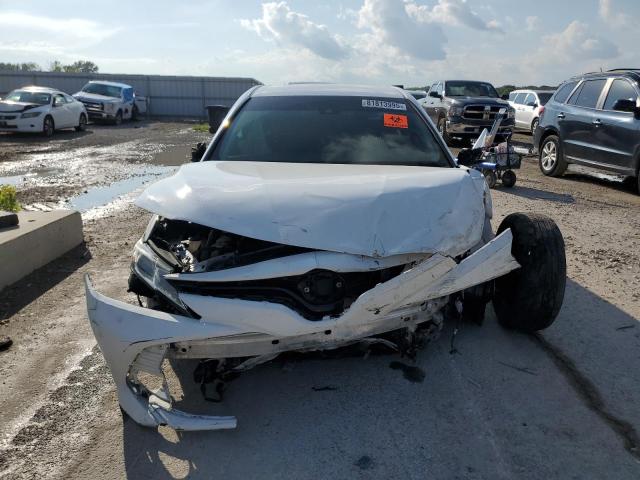 2018 TOYOTA CAMRY LE 4T1B31HK3JU001211