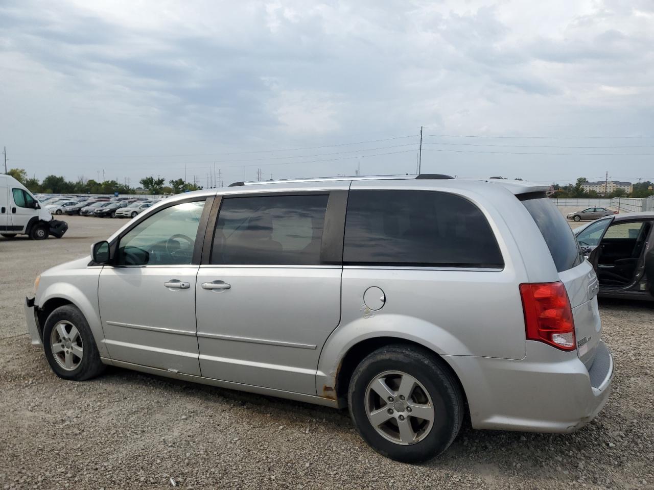 DODGE GRAND CARAVAN CREW