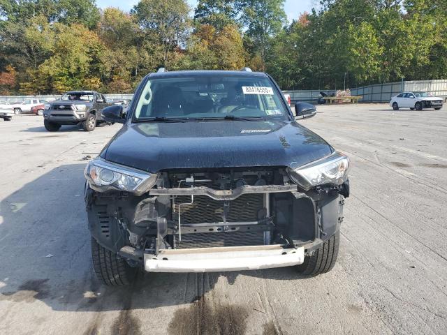 2018 TOYOTA 4RUNNER SR JTEBU5JR5J5487977