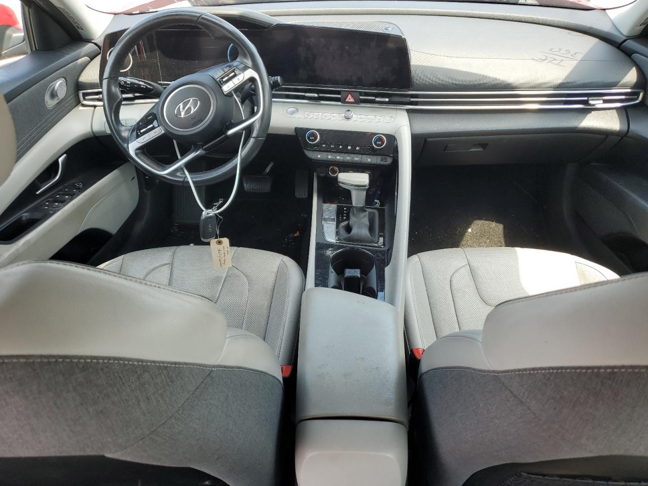 HYUNDAI ELANTRA LIMITED