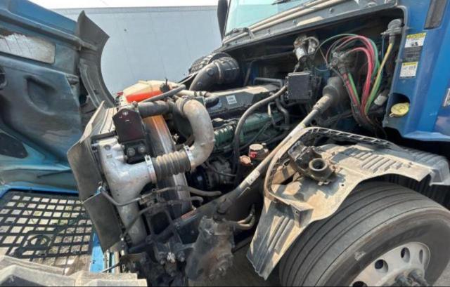 2015 VOLVO VN VNL 4V4NC9EH7FN180321