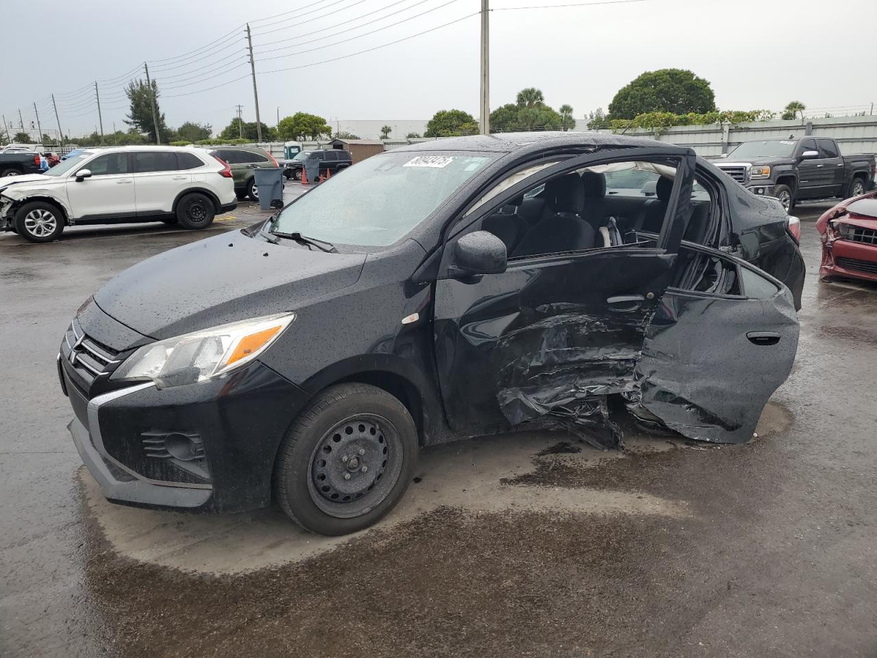 MITSUBISHI MIRAGE G4 ES