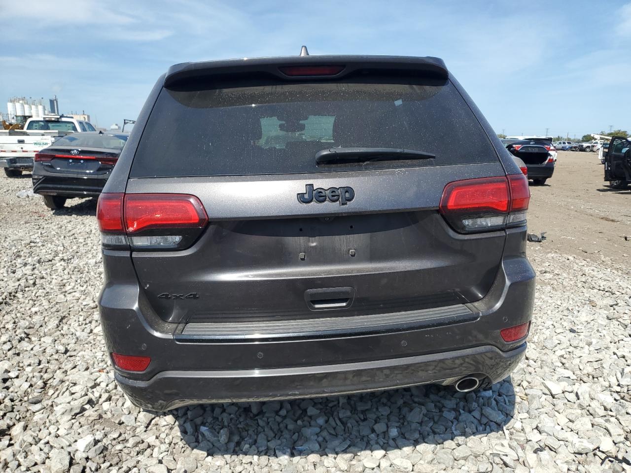 JEEP GRAND CHEROKEE LAREDO