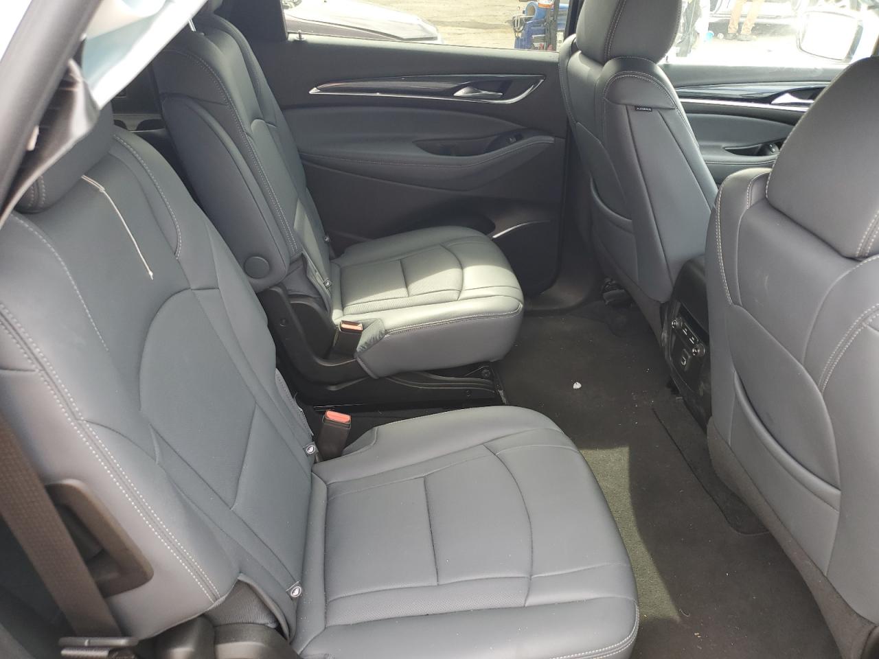 BUICK ENCLAVE ESSENCE