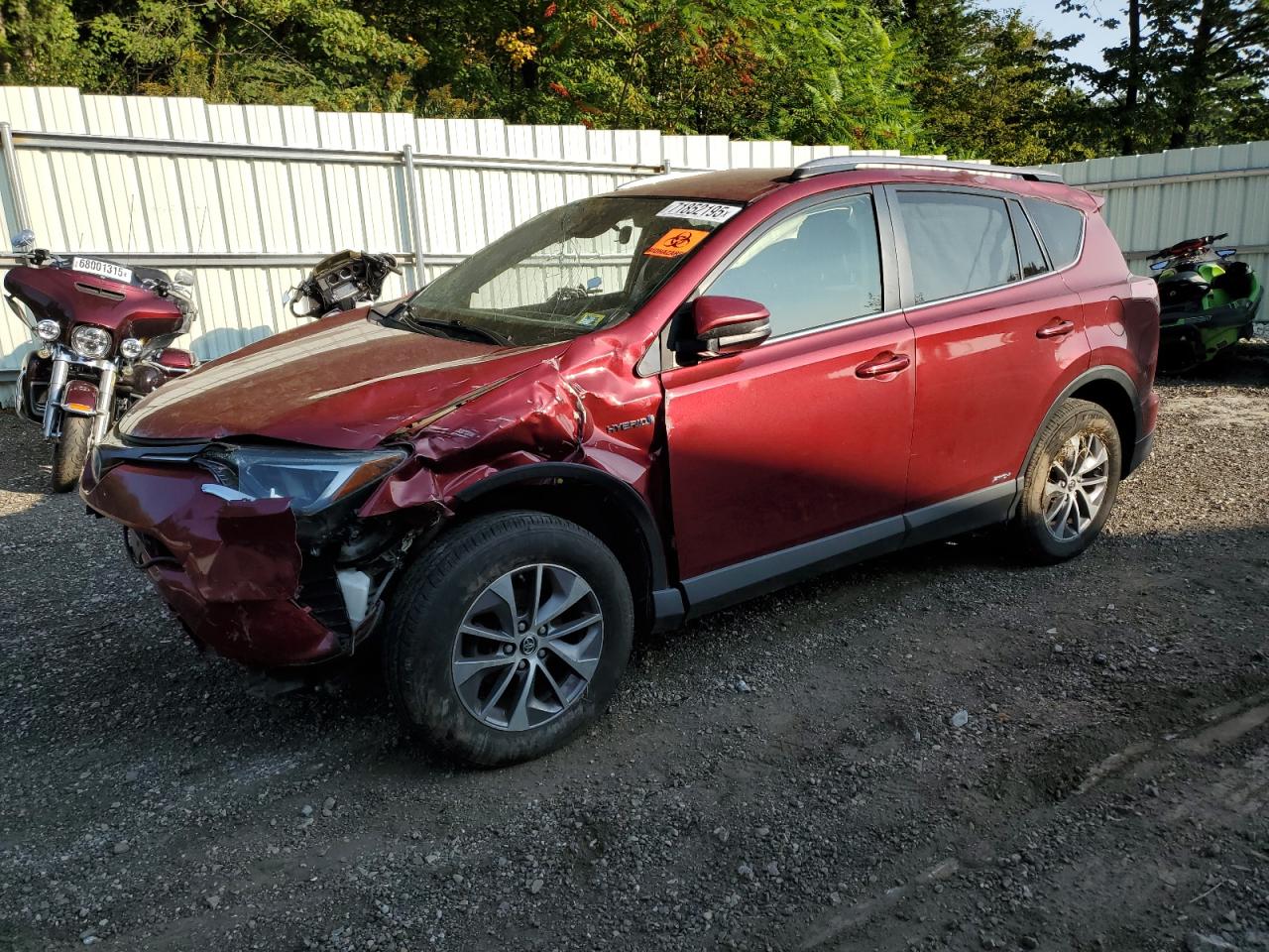 TOYOTA RAV4 LE