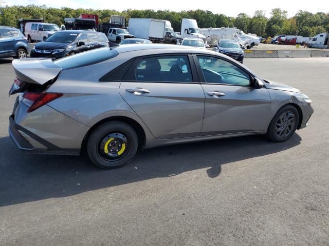 2024 HYUNDAI ELANTRA SE KMHLM4DG2RU651843