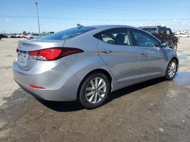 2015 HYUNDAI ELANTRA SE 5NPDH4AE5FH608121